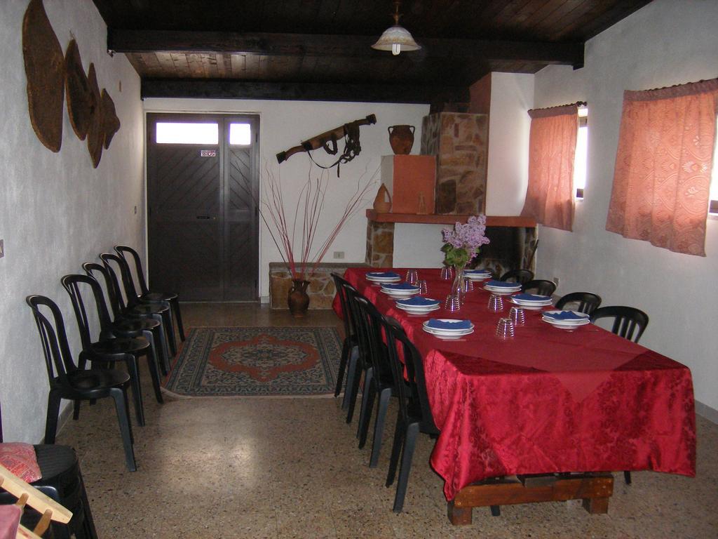 Agriturismo Usurtala Orani Extérieur photo